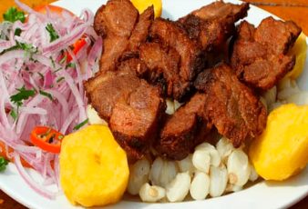 chicharrón de chancho arequipeño